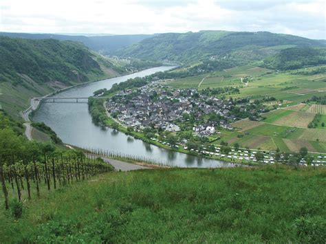 Moselle River | Germany, Map, & Facts | Britannica