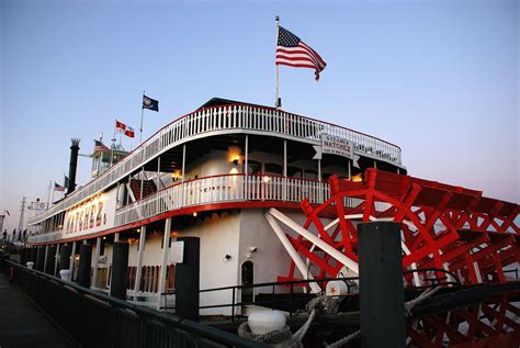 Steamboat Natchez jazz dinner cruise | musement