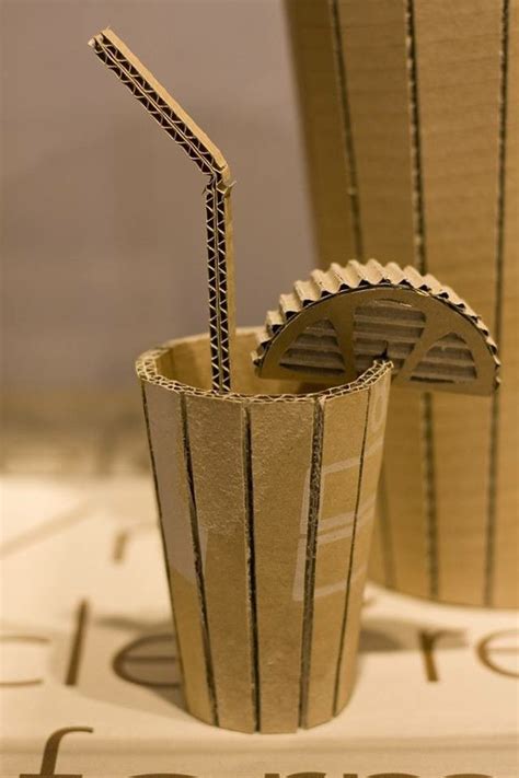 Sugerente Cardboard Art Projects, 3d Art Projects, Cardboard Design, Cardboard Paper, Corrugated ...