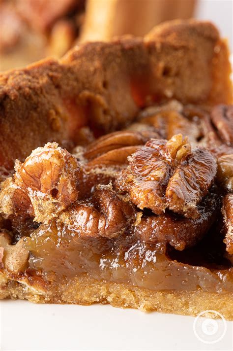 Sugar-Free Pecan Pie That Stays Sticky & Gooey When Cold!