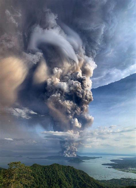 The Grays and Golds of the Taal Volcano Eruption