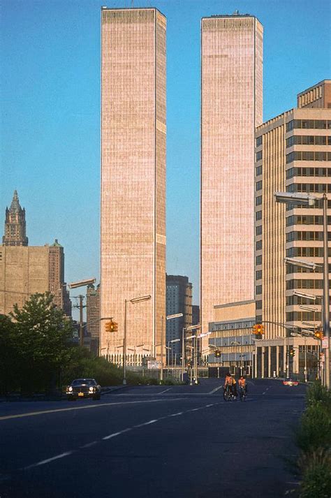 The World Trade Center under construction through fascinating photos ...