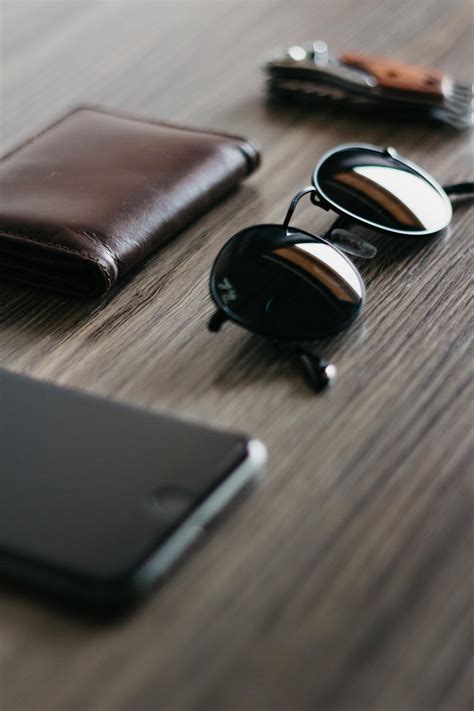 Everyday Carry Essentials - Mens Fashion Forward