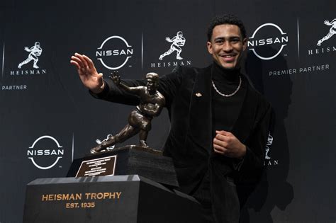 Bryce Young gives Alabama consecutive Heisman wins