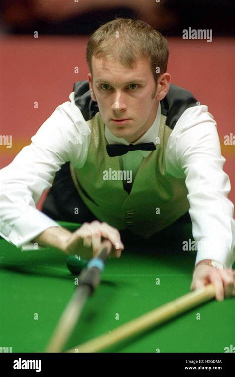 Peter ebdon 1995 hi-res stock photography and images - Alamy