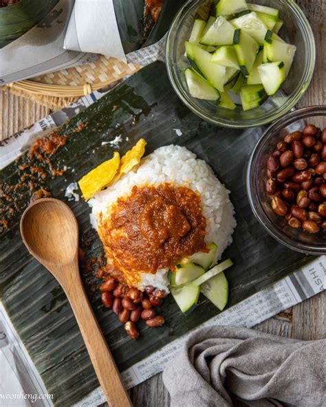 The most authentic vegan Nasi Lemak Bungkus - WoonHeng