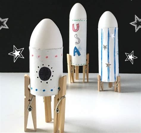 20 Outstanding Outer Space Crafts for Kids to Make and Learn