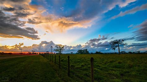 Roadside Views of Sunset | jhumbracht | photography