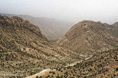 Abolhayat Pass