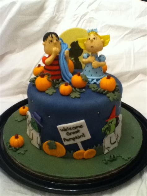 Its the Great Pumpkin Charlie Brown cake | Great pumpkin charlie brown ...