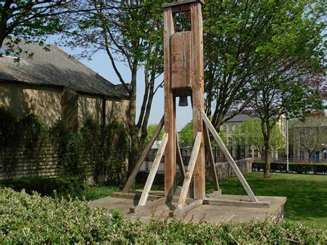 The Halifax Gibbet | Facts, History, Mechanism, Execution Method