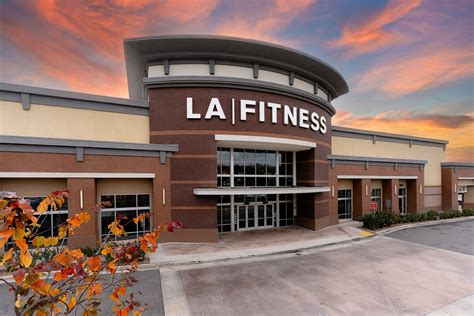 LA Fitness | Health Club Info | WHITTIER | 13806 WHITTIER BLVD