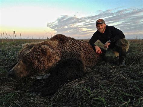 Alaska Brown Bear Hunt 14