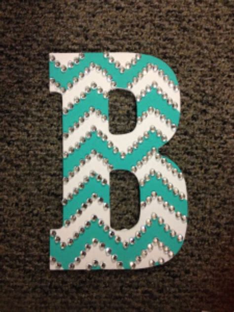 Cute Crafts, Crafts To Do, Arts And Crafts, Easy Crafts, Wood Crafts, Chevron Letter, Letter Diy ...