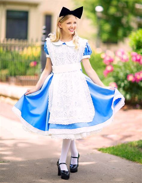 Alice In Wonderland Costumes | HalloweenCostumes.com