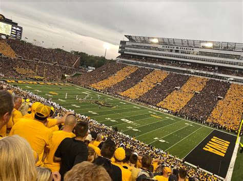 Iowa Hawkeyes Football Sellouts | Prairie Communications, LLC