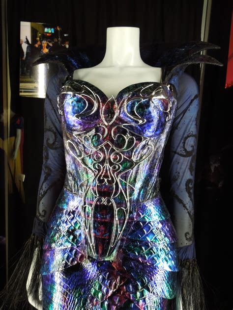 Hollywood Movie Costumes and Props: Evil Queen Narissa costume worn by ...