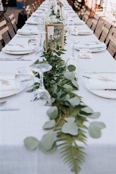 Simple elegant long table decor – Artofit