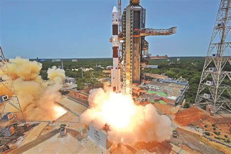 India's solar mission reaches final orbit - Chinadaily.com.cn