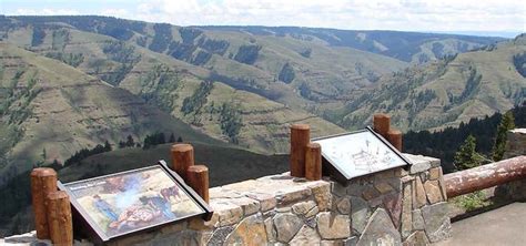 Hells Canyon Overlook, Joseph | Roadtrippers