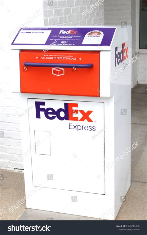 65 Fedex Drop Box Images, Stock Photos & Vectors | Shutterstock