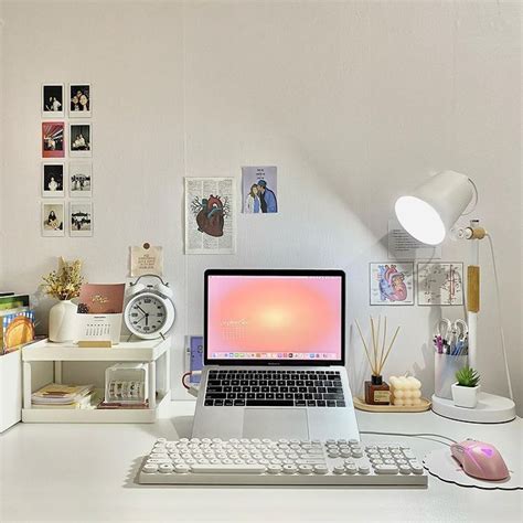 20+ Desk Decor Ideas That'll Help You Create the Best Work Space – May ...