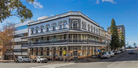 Newcastle East hotel trades after 33 years – realestatesource