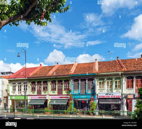 Peranakan architecture hi-res stock photography and images - Alamy