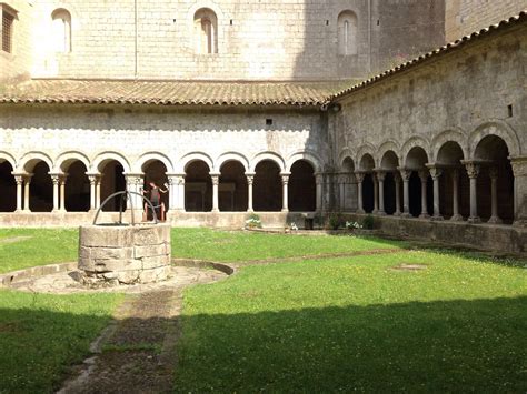 Claustro catedral Girona | Catedral, Iglesia