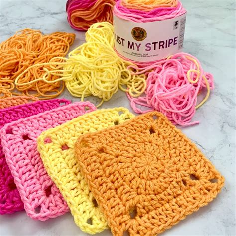 Solid Granny Squares Crochet Tutorial - OkieGirlBling'n'Things