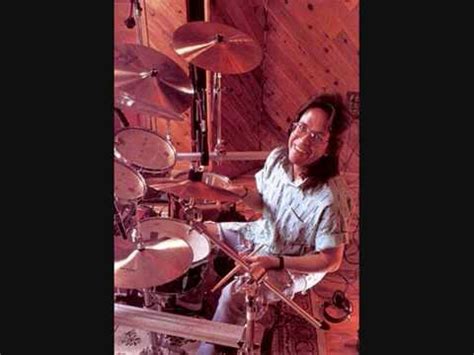 Jeff Porcaro - extremely rare drum solo - YouTube