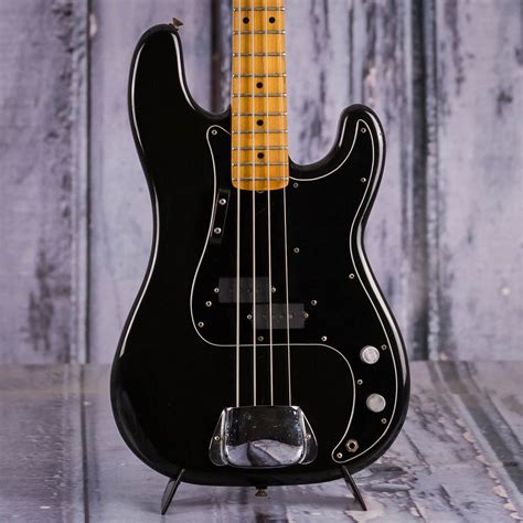 Fender Precision Bass Black | Guitar