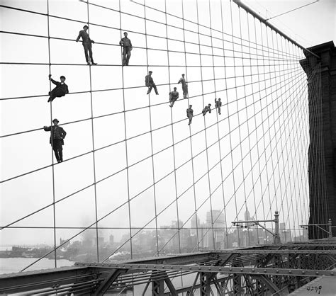 Brooklyn Bridge: Historic Photo of a New York Landmark | TIME