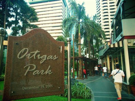 Ortigas Park | Adrien's Voyage