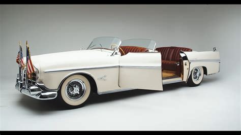 This Gorgeous 1952 Chrysler Imperial Parade Phaeton Used To Be a Presidential Limo - autoevolution