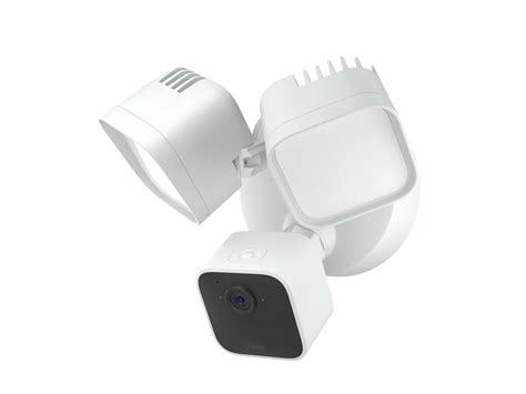 Blink Wired Floodlight Camera boasts 2,600 lumens of brightness and HD live view » Gadget Flow