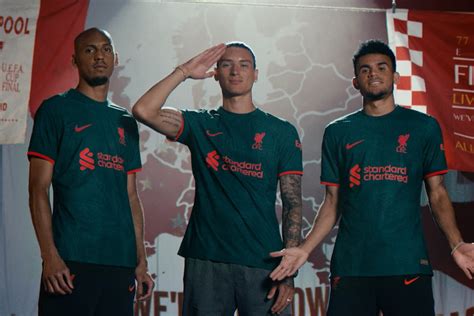 Liverpool FC unveil new teal third kit for 2022/23 - Liverpool FC ...