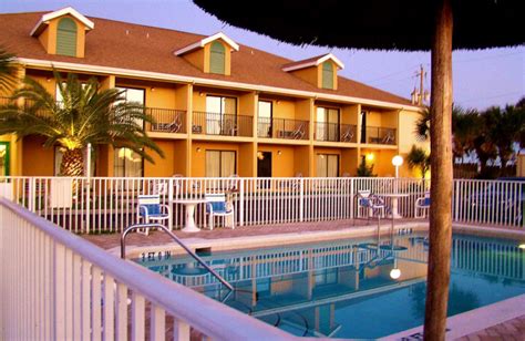 Ocean Sands Beach Inn (St. Augustine, FL) - Resort Reviews - ResortsandLodges.com