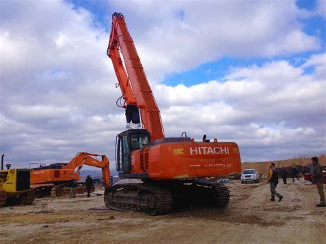 Demolition Boom-Arm | Excavator Demolition Attachments