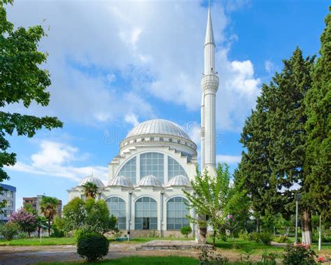 Abu Bekr Mosque, Xhamia E Madhe, Shkoder, Albania Fotografia Stock - Immagine di giorno, balcani ...