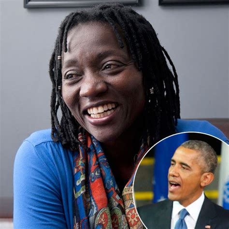 President Barack Obama's Half-Sister Praises His Singing Skills - E! Online