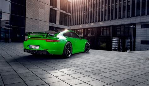 Gallery: Emerald Green TechArt Porsche 911 Carrera 4S - GTspirit