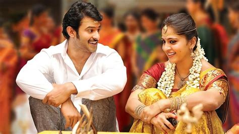 Anushka Shetty opens up on viral wedding pic with Prabhas from Mirchi - Movies News