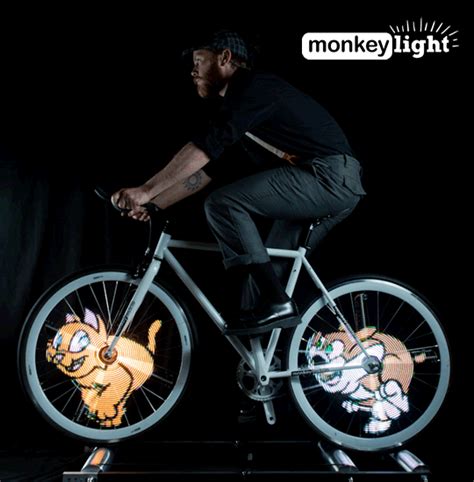 Awesome LED Bike Wheels Plays Animated GIFs