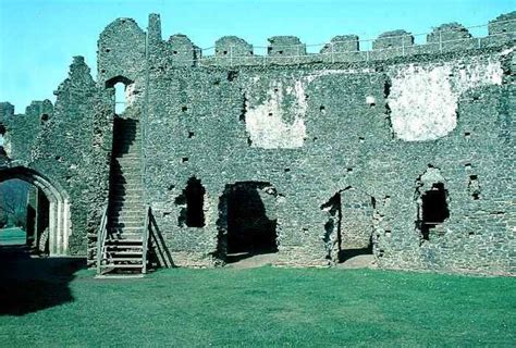 Restormel Castle Picture 3 Lostwithiel Cornwall England English