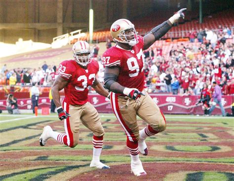 49ers to induct Bryant Young into their hall of fame