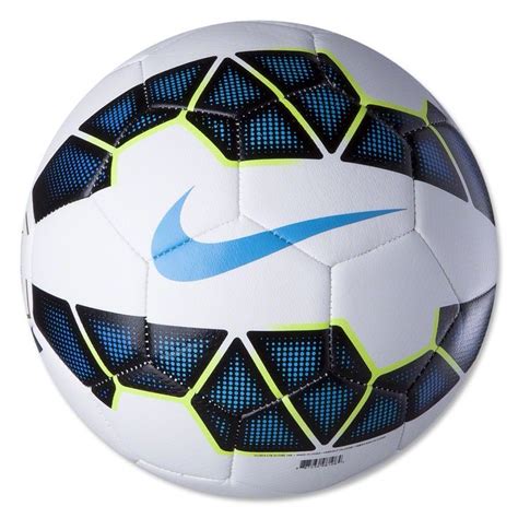 Pin em Nike soccer balls