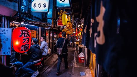 Omoide Yokocho, Shinjuku, Tokyo, Japan Tokyo Night, Izakaya, Japan ...