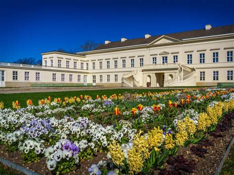 Hanover: Royal Gardens of Herrenhausen Guided Tour | GetYourGuide