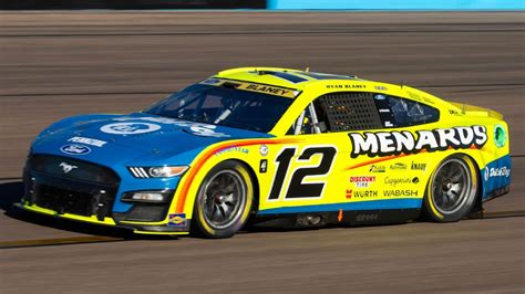 Ryan Blaney secures first career NASCAR Cup championship - ESPN